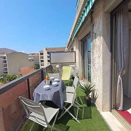 Le Semiramis By Interhome