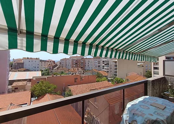 Le Semiramis By Interhome Appartement Saint-Raphaël